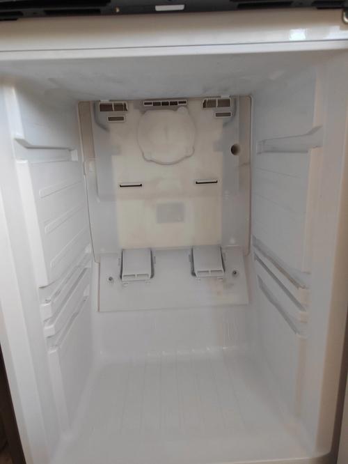 冰箱冷冻室结冰严重是什么原因?的相关图片