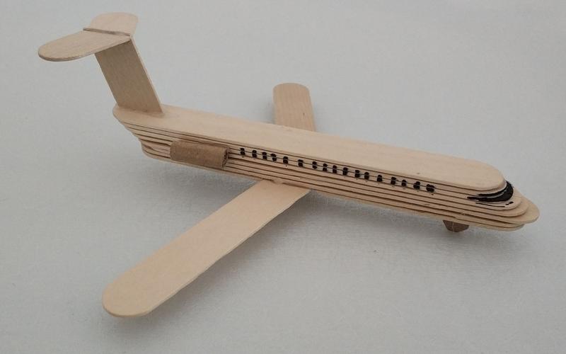 飞机模型制作过程的相关图片